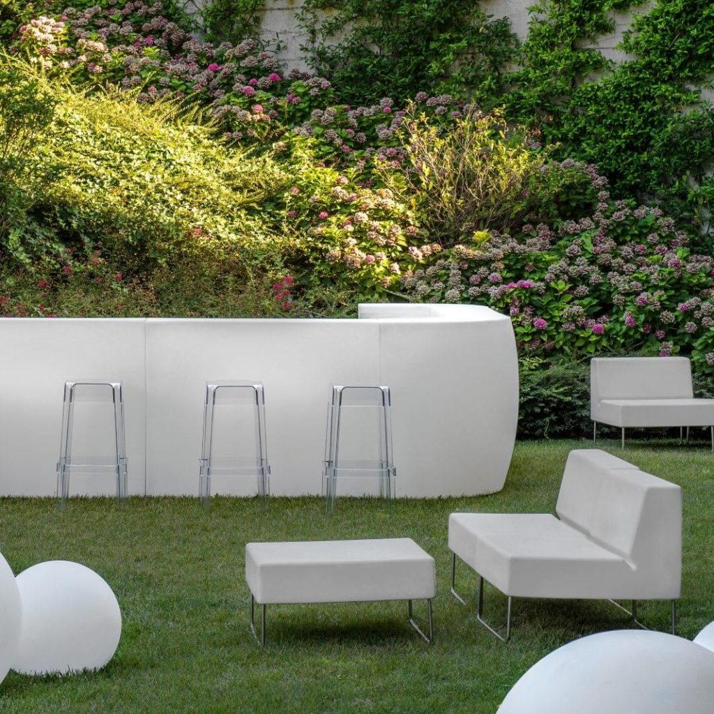 igloo-happy-apple-rubik-host-gallery-01-e1696332774777.jpg